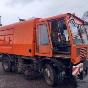 foto 7m3 Kehr 7/12t  IFA KM2301 kommunal